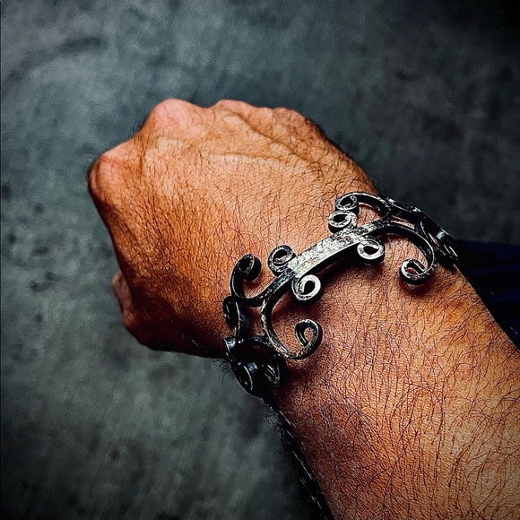 Cuff bracelet